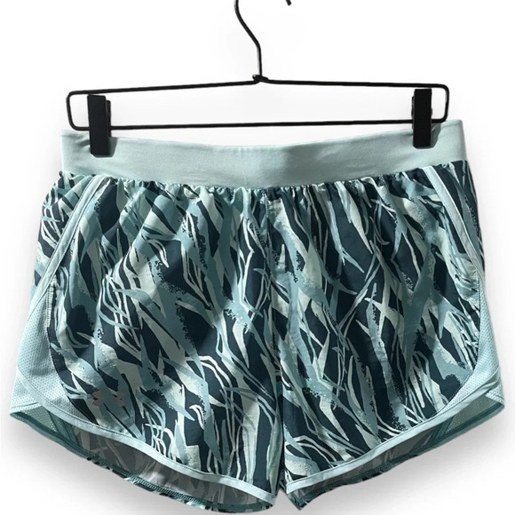Under Armour Printed Running Short, Size Medium, Approximately 3’’ Inseam - Picture 1 of 6